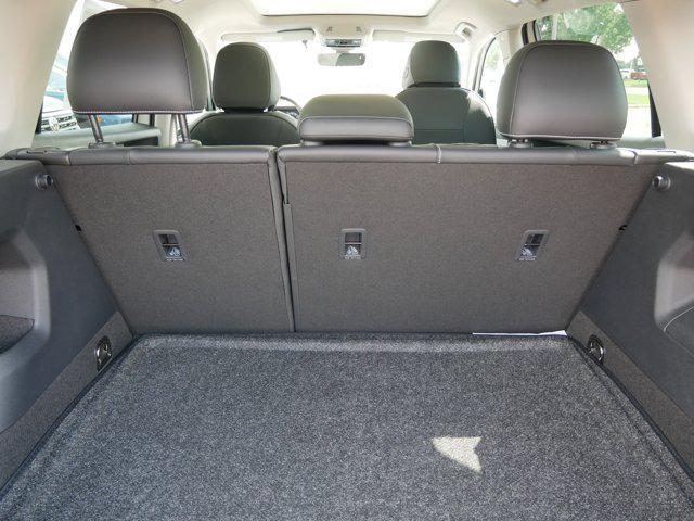 new 2025 Volkswagen Tiguan car, priced at $36,676