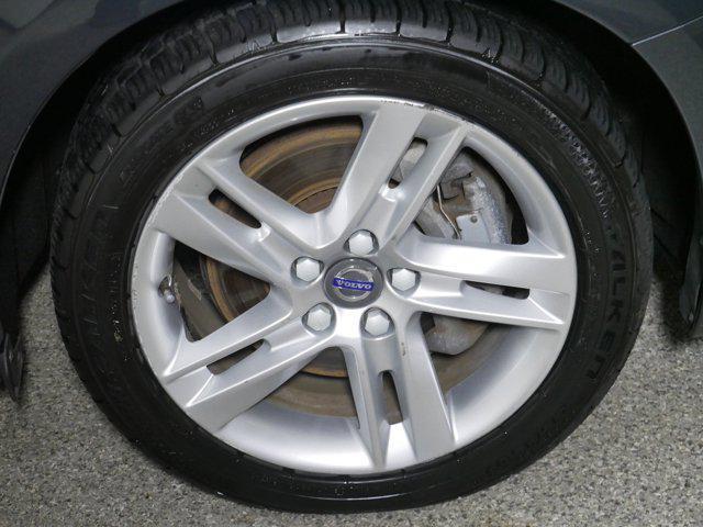 used 2015 Volvo V60 car, priced at $14,998