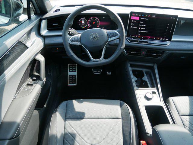 new 2025 Volkswagen Tiguan car, priced at $39,091