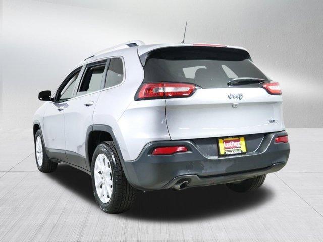 used 2018 Jeep Cherokee car