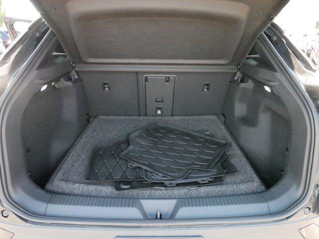 used 2023 Volkswagen ID.4 car, priced at $26,997