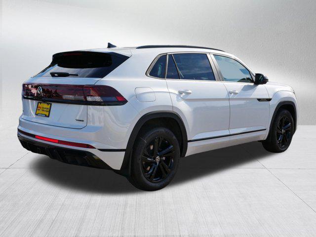 new 2026 Volkswagen Atlas Cross Sport car, priced at $53,826