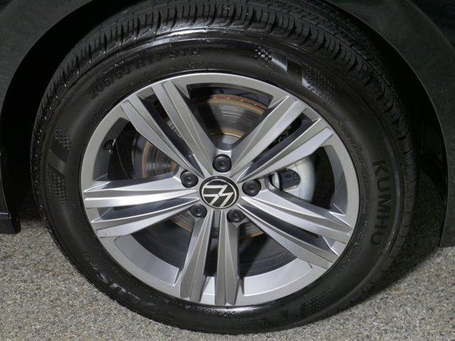 used 2024 Volkswagen Jetta car, priced at $23,995