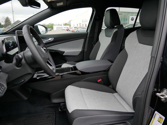 new 2025 Volkswagen ID.4 car, priced at $46,161