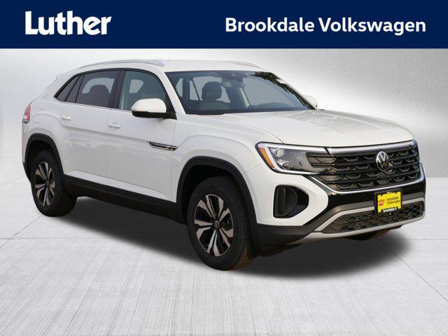 new 2025 Volkswagen Atlas Cross Sport car, priced at $39,215
