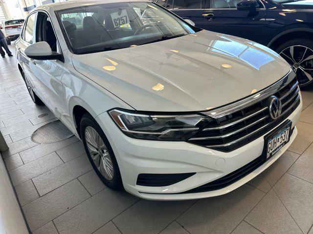 used 2019 Volkswagen Jetta car