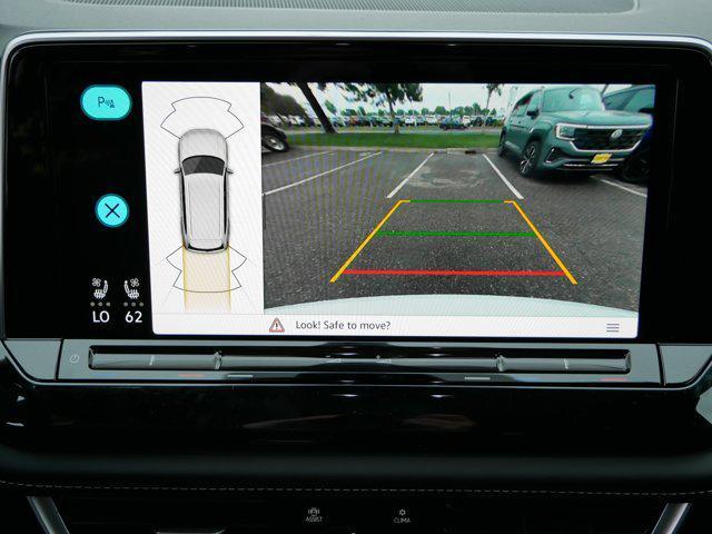 new 2025 Volkswagen Atlas car, priced at $46,045