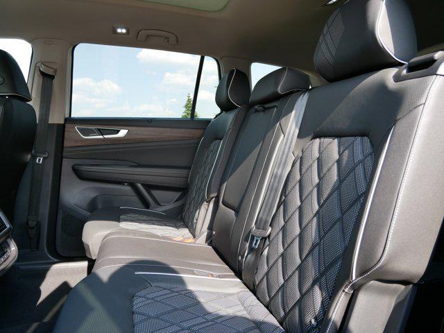 new 2025 Volkswagen Atlas car, priced at $55,311