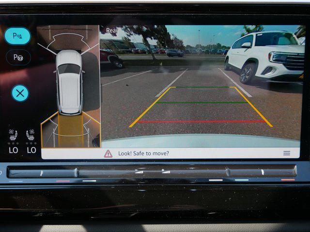 new 2025 Volkswagen Atlas car, priced at $55,311