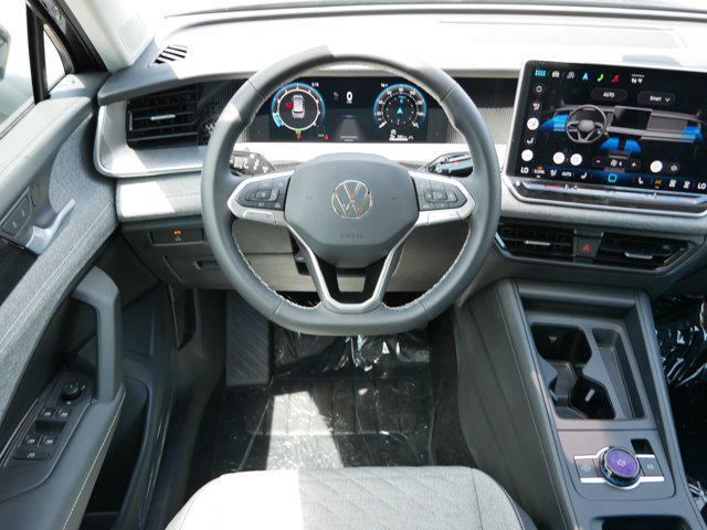 new 2025 Volkswagen Tiguan car, priced at $31,965