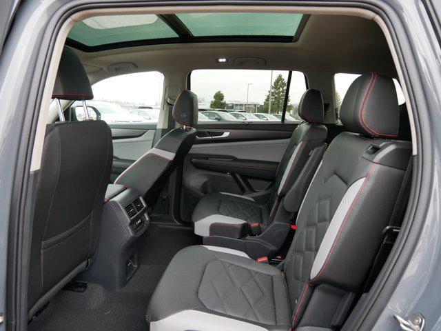 new 2025 Volkswagen Atlas car, priced at $47,956