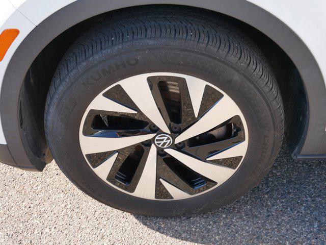 used 2023 Volkswagen ID.4 car, priced at $22,998