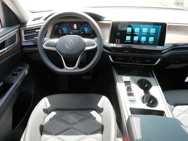 new 2024 Volkswagen Atlas car, priced at $39,365