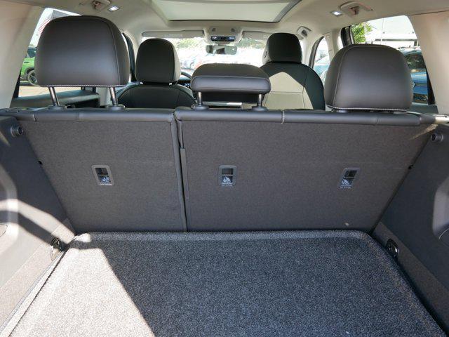 new 2025 Volkswagen Tiguan car, priced at $36,676