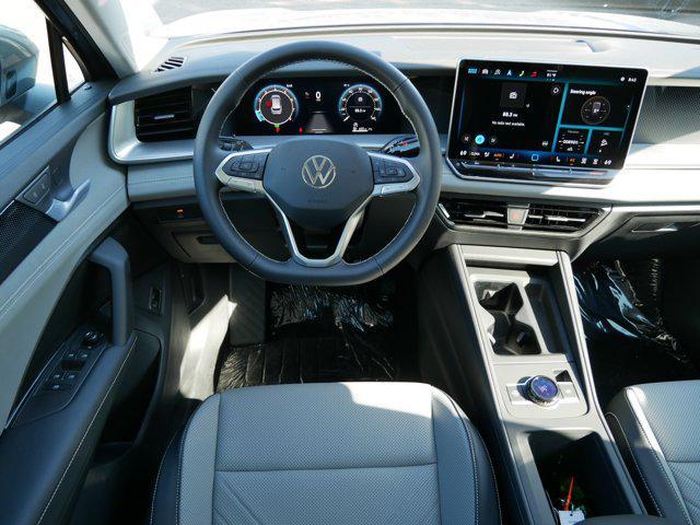 new 2025 Volkswagen Tiguan car, priced at $36,676