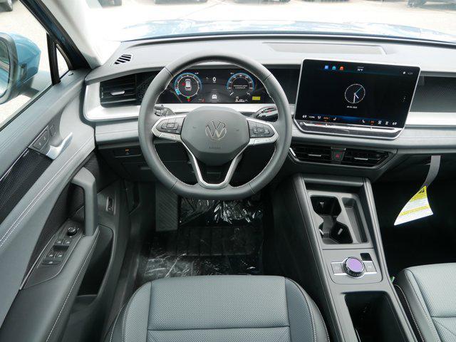 new 2025 Volkswagen Tiguan car, priced at $37,121