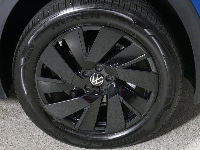used 2025 Volkswagen Atlas car, priced at $41,998