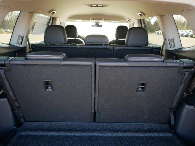 new 2026 Volkswagen Atlas car, priced at $44,266