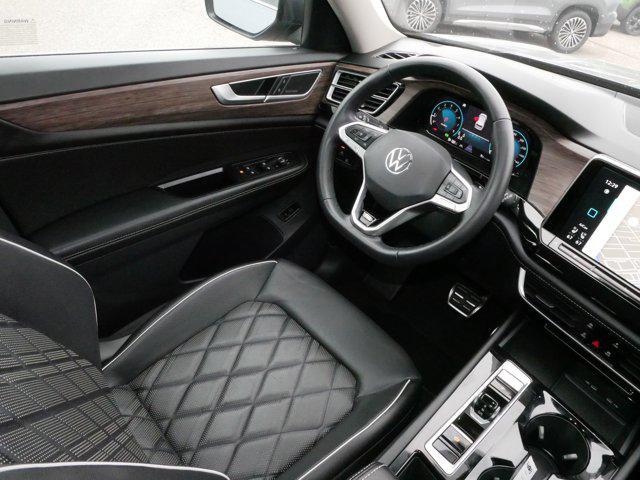 used 2024 Volkswagen Atlas car, priced at $43,998