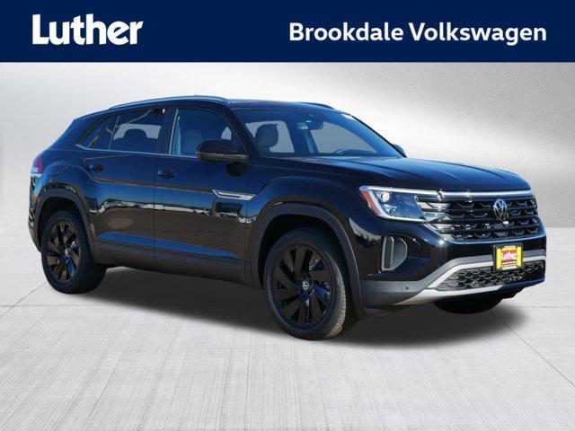 new 2026 Volkswagen Atlas Cross Sport car, priced at $48,746
