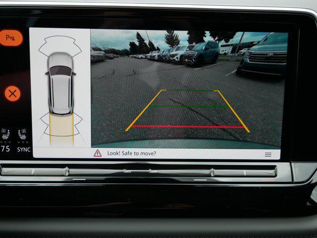 new 2025 Volkswagen Atlas car, priced at $46,205