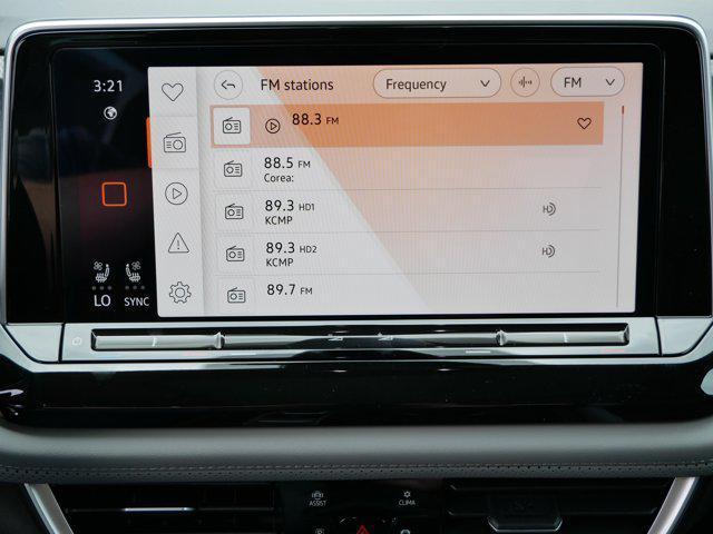 new 2025 Volkswagen Atlas car, priced at $45,806