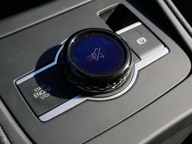 new 2025 Volkswagen Tiguan car, priced at $35,476