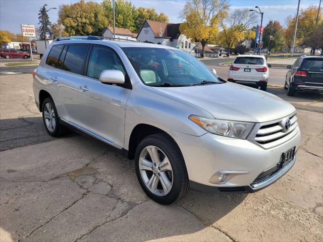 used 2013 Toyota Highlander car, priced at $11,695