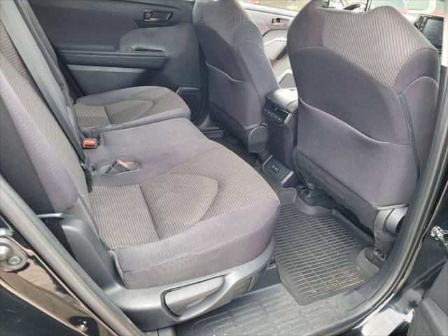 used 2021 Toyota Highlander car, priced at $24,995