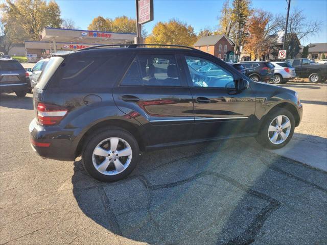 used 2009 Mercedes-Benz M-Class car, priced at $9,995