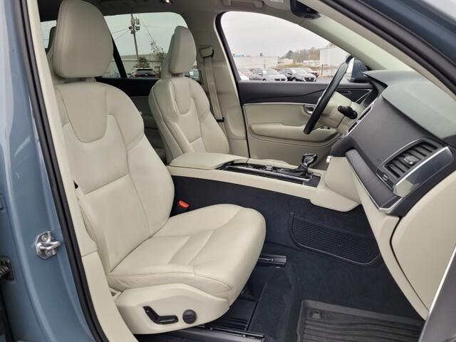 used 2020 Volvo XC90 car, priced at $25,950
