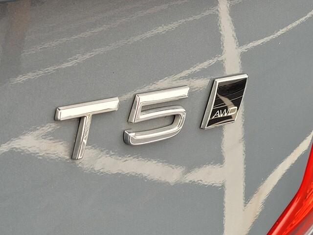 used 2020 Volvo XC90 car, priced at $25,950