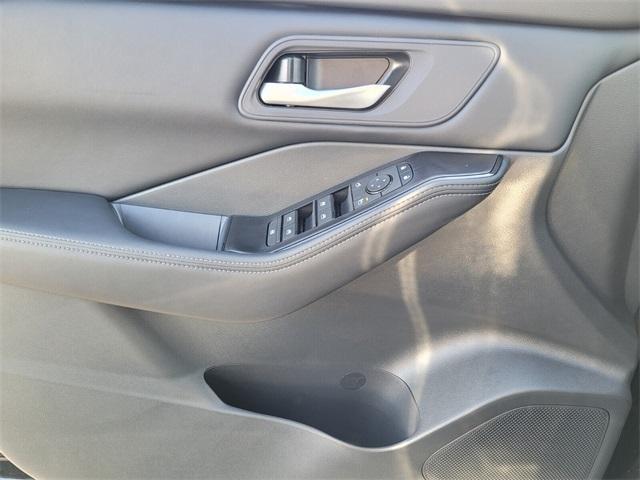 new 2026 Nissan Rogue car, priced at $27,885