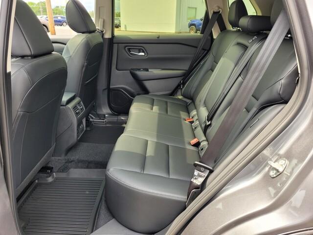 new 2025 Nissan Rogue car, priced at $40,258