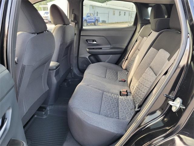 new 2025 Nissan Kicks car, priced at $25,049