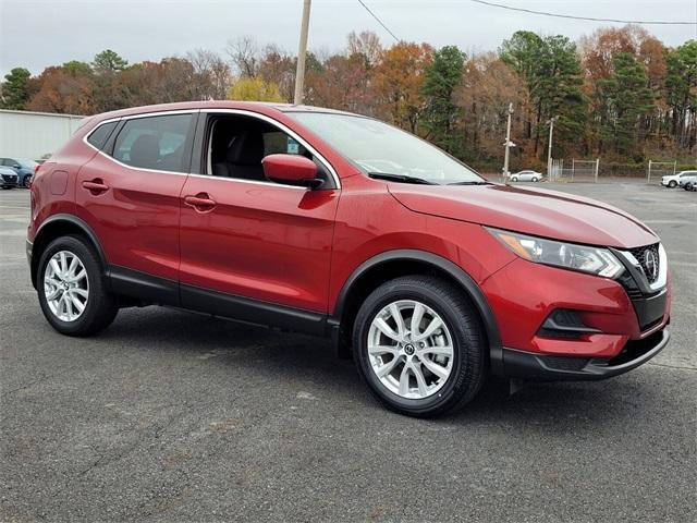 used 2021 Nissan Rogue Sport car, priced at $17,400