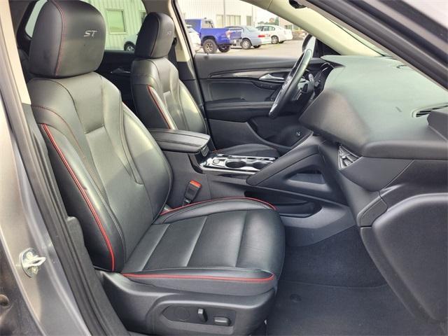used 2022 Buick Envision car, priced at $23,350