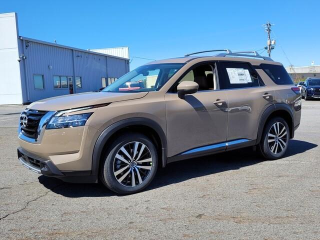 new 2024 Nissan Pathfinder car, priced at $49,170