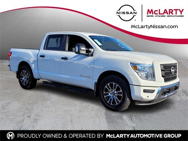 new 2024 Nissan Titan car, priced at $46,332