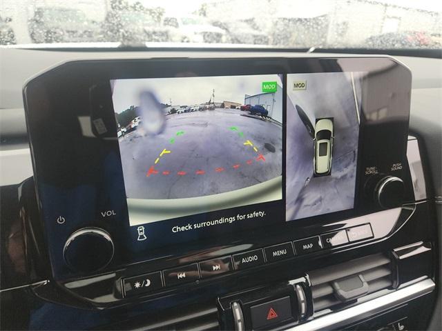 new 2025 Nissan Pathfinder car, priced at $43,285