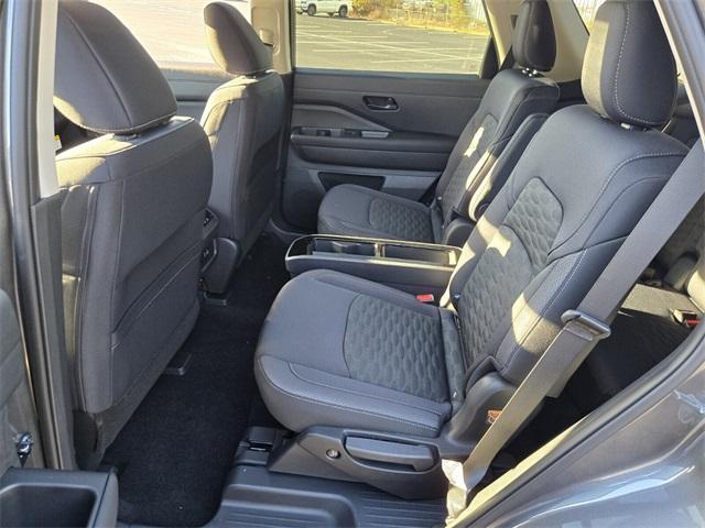new 2025 Nissan Pathfinder car, priced at $34,887