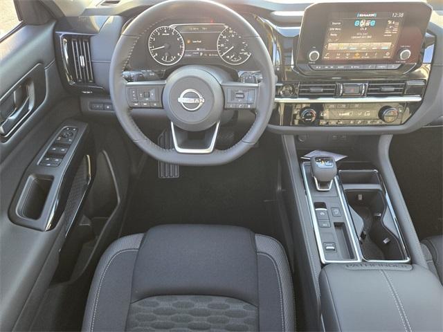 new 2025 Nissan Pathfinder car, priced at $34,887
