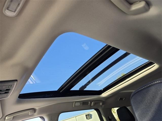 new 2025 Nissan Pathfinder car, priced at $34,887