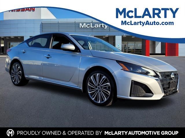 used 2023 Nissan Altima car, priced at $26,800