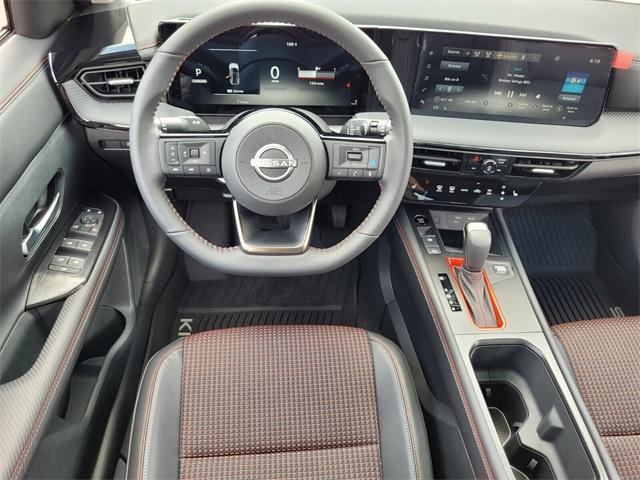 new 2025 Nissan Kicks car, priced at $31,407