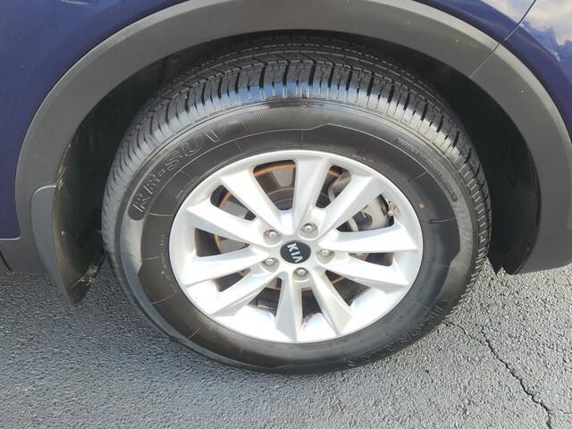 used 2020 Kia Sorento car, priced at $12,400