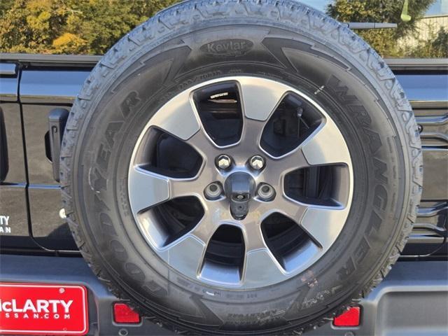 used 2018 Jeep Wrangler Unlimited car, priced at $26,885