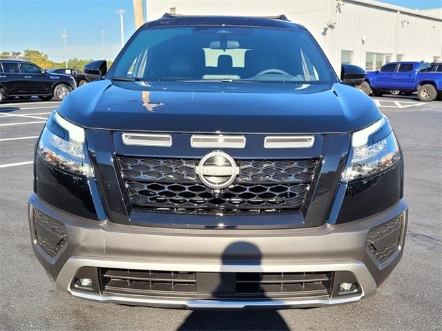 new 2025 Nissan Pathfinder car, priced at $38,661