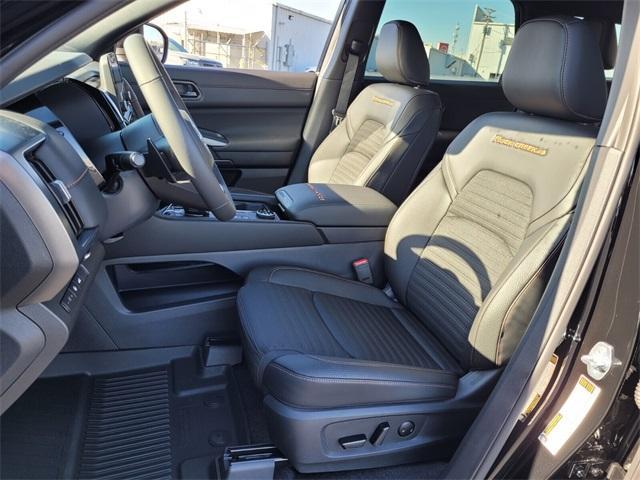 new 2025 Nissan Pathfinder car, priced at $38,661