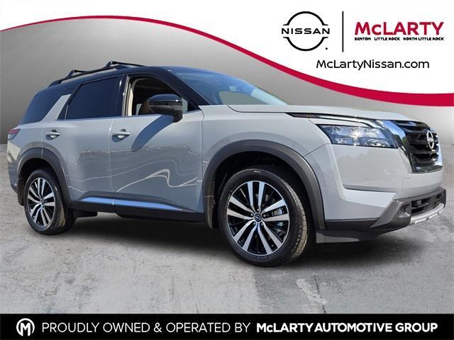 new 2025 Nissan Pathfinder car, priced at $46,039